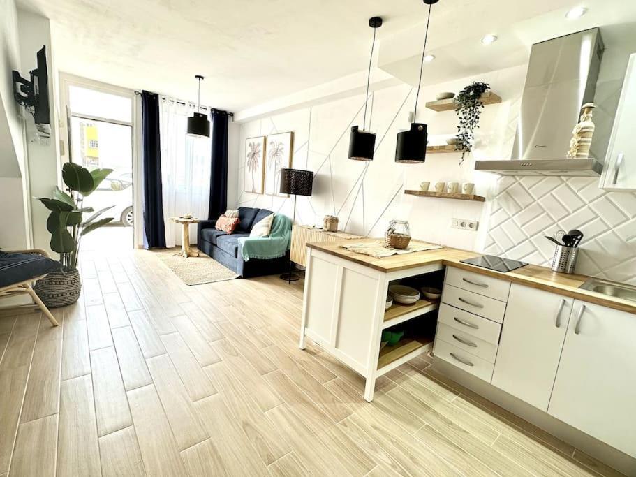 Apartamento El Cocotero By The Sea, Desk,300Mb Fiber And Terrace Cotillo Exterior foto